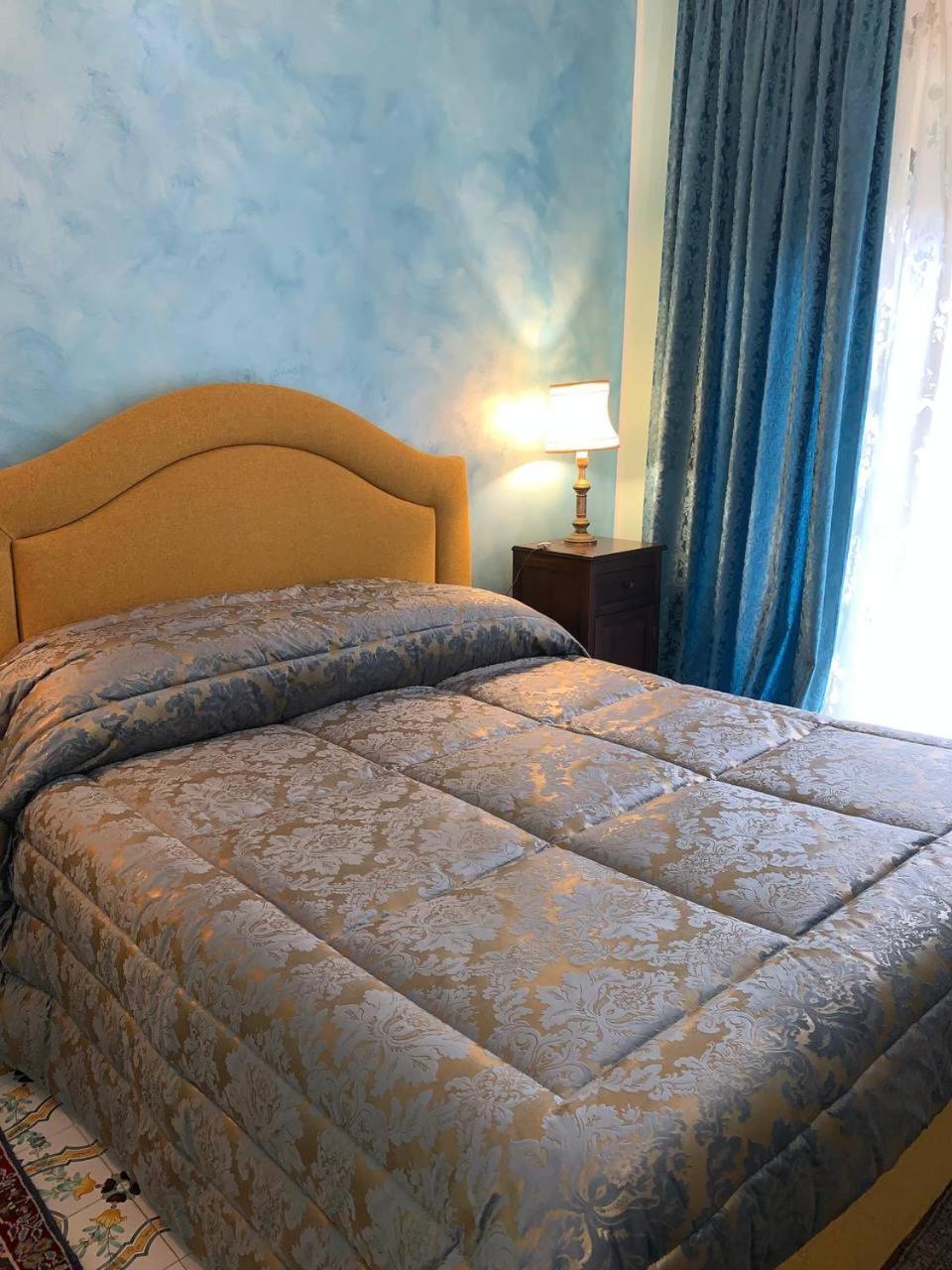Blue Sea Bed and Breakfast Roccella Ionica Buitenkant foto