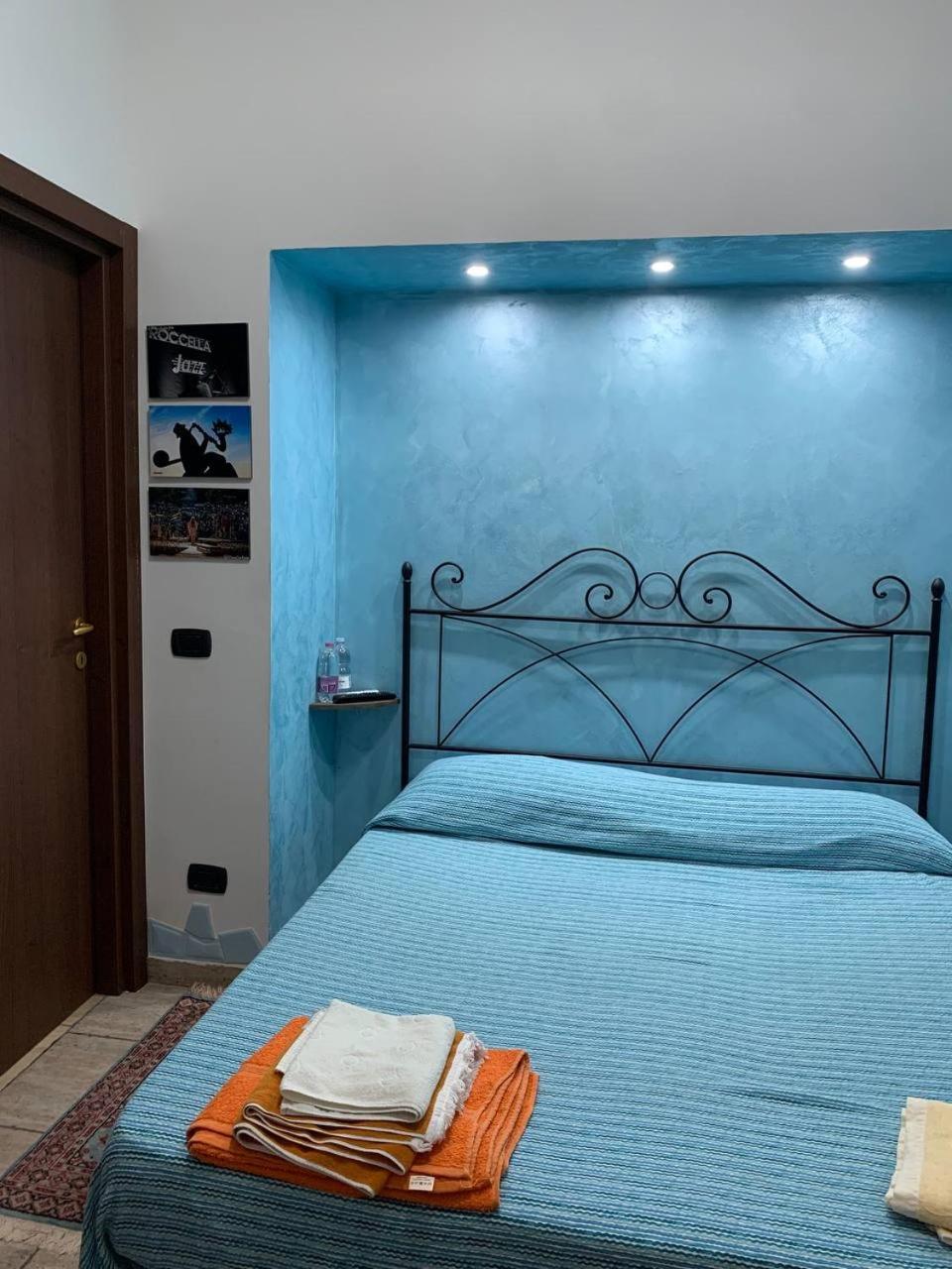 Blue Sea Bed and Breakfast Roccella Ionica Buitenkant foto