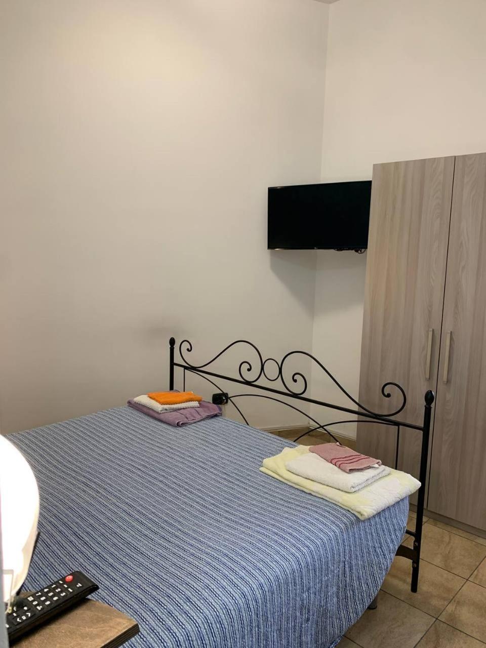 Blue Sea Bed and Breakfast Roccella Ionica Buitenkant foto